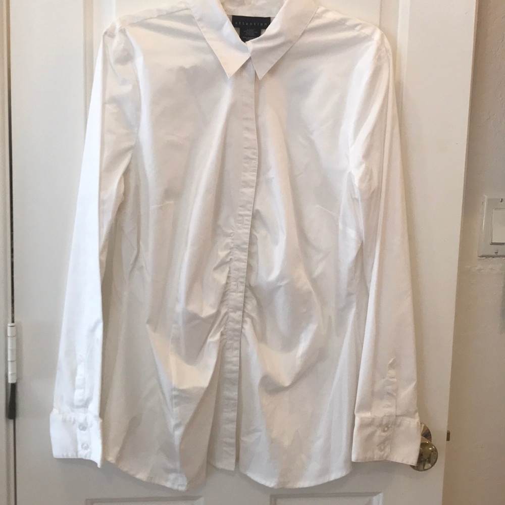 Button down fitted dress shirt